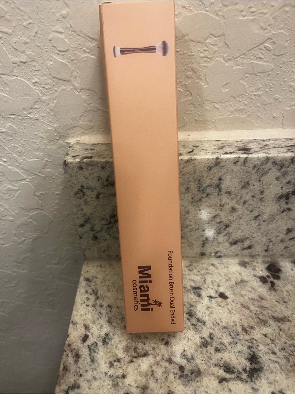 Miami Cosmetics Dual-Ended Foundation Brush -